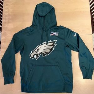 Men’s Nike medium Philadelphia Eagles Hoodie (runs small)